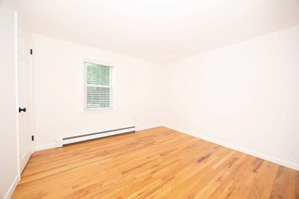 Photo of 6 Hilltop Dr