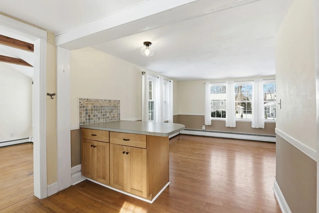 Photo of 20 Lee Ave