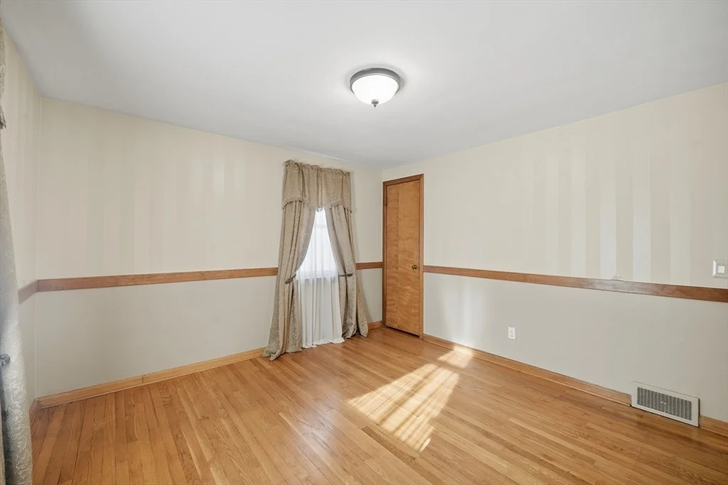 Photo of 80 Jean Dr.
