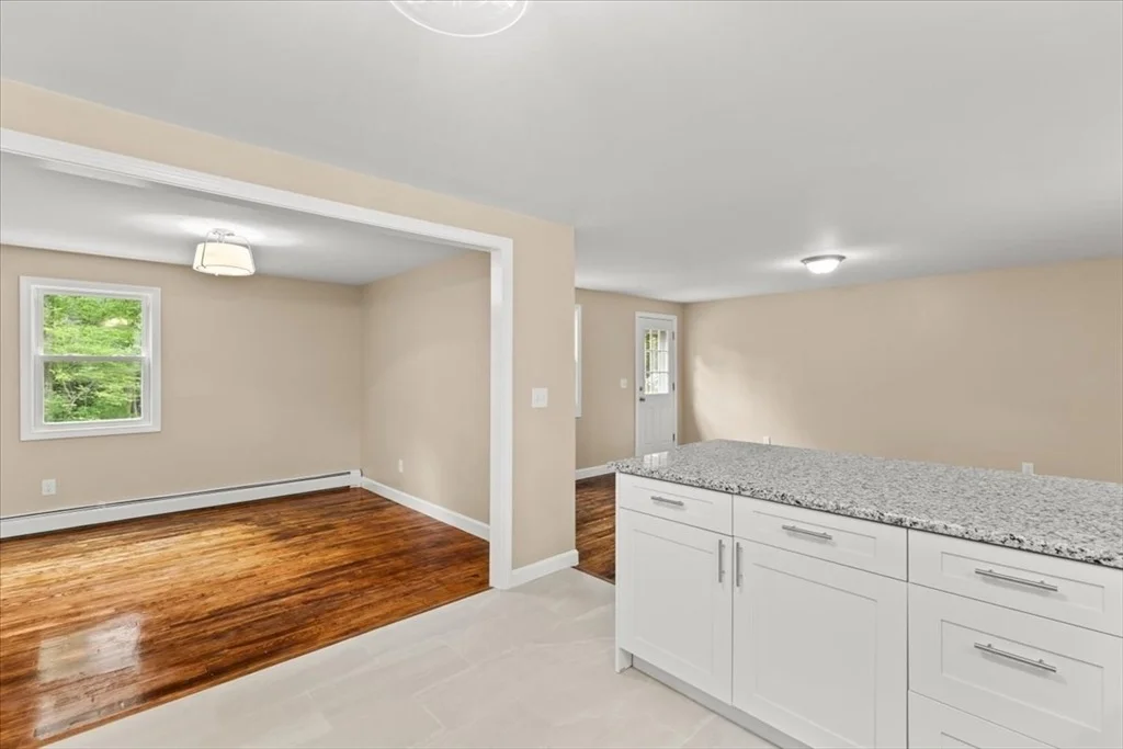 Photo of 4 Simmons St