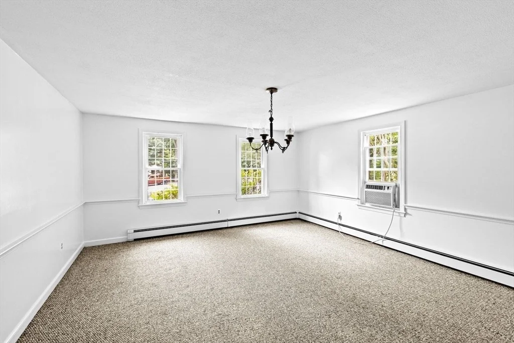 Photo of 87 Deborah Road