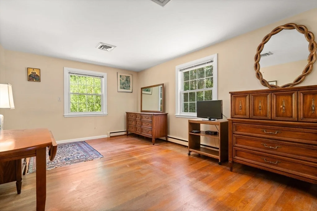 Photo of 242 Winter St