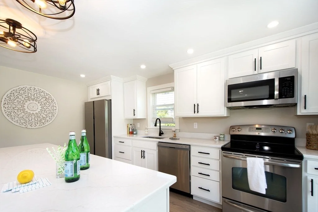 Photo of 2-A Bodfish Ave