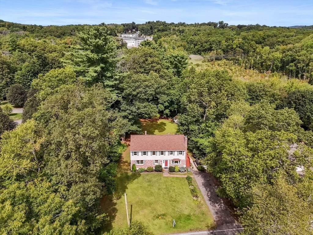 Photo of 50 Middle Rd