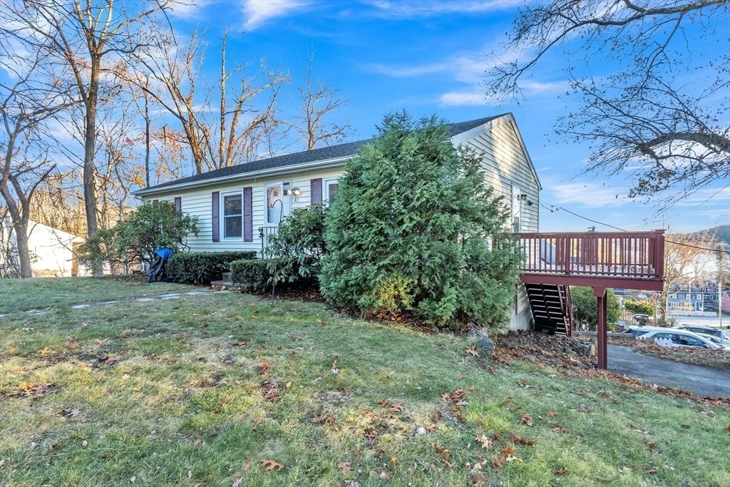 Photo of 41 Walnut Hill Dr