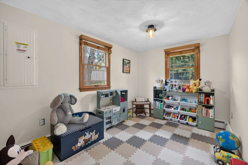 Photo of 4 Jeffrey Rd