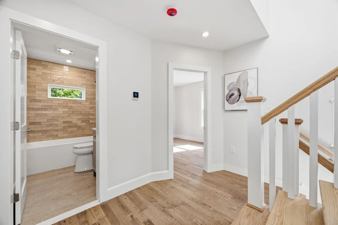 Photo of 2 Summer Street Pl