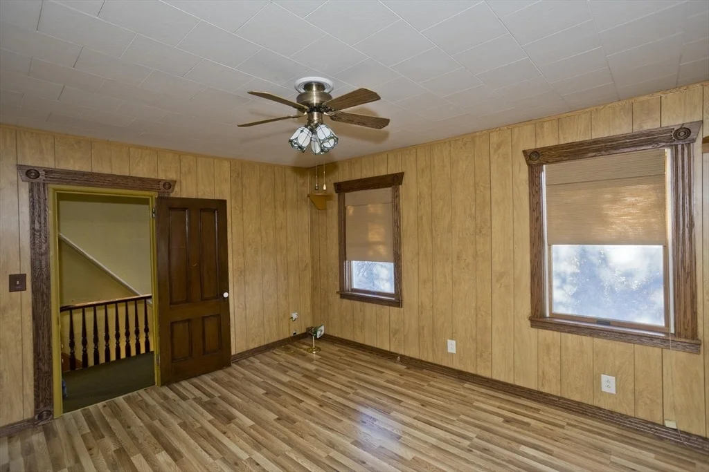 Photo of 115 Thompson St
