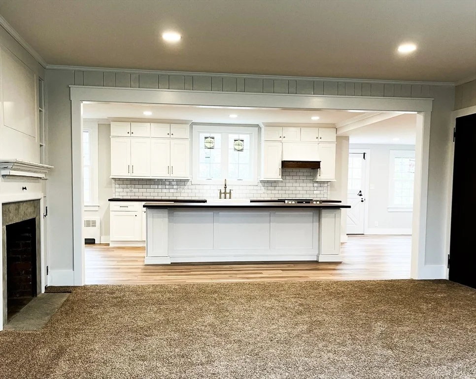 Photo of 200 Highcrest Rd