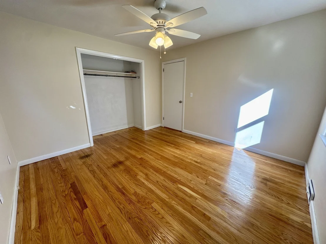 Photo of 18 Cedar Oak Lane