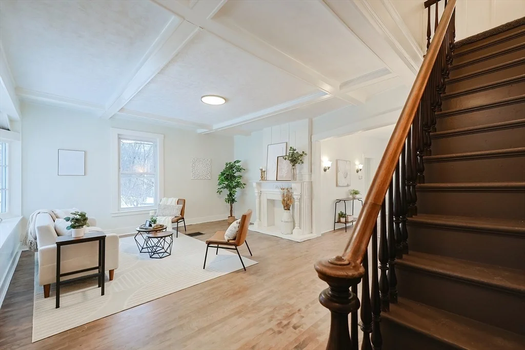 Photo of 83 Maple St