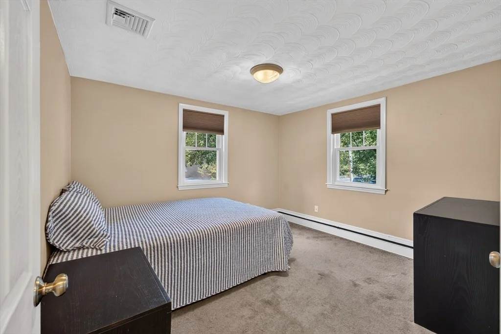 Photo of 462 Chestnut St