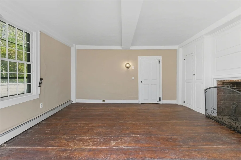 Photo of 227 Boston Rd