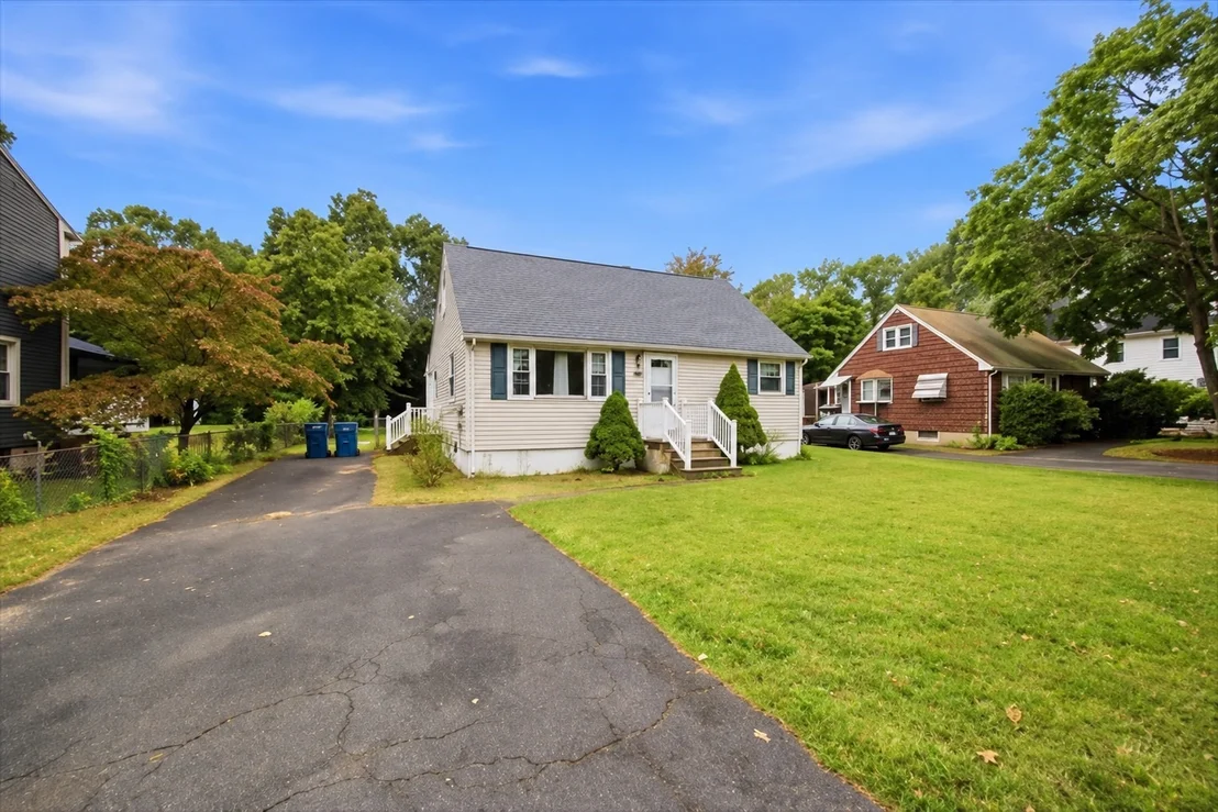 Photo of 34 Piper Cross Rd