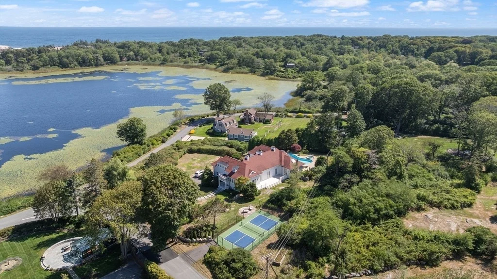 Photo of 58 Eastern Point Blvd