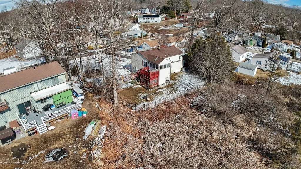 Photo of 120 Lakeside Ave