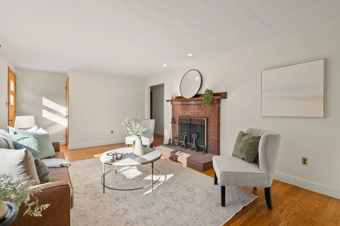 Photo of 298 Forest St