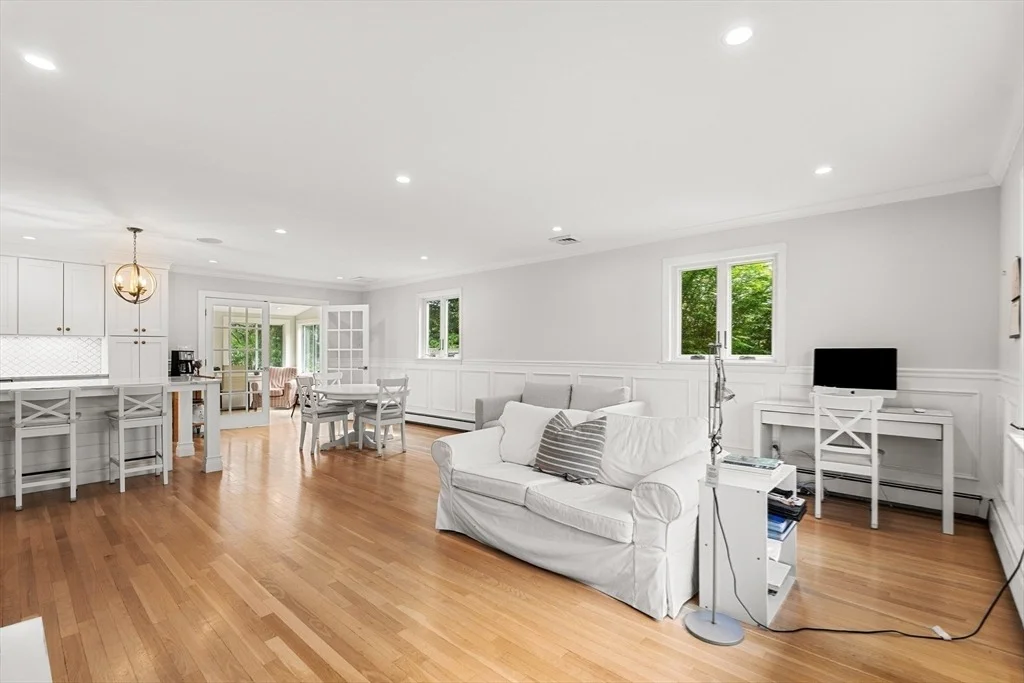 Photo of 20 Parsons Dr.