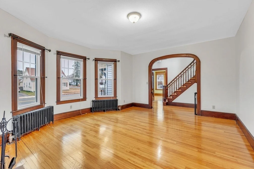 Photo of 458 Broadway St