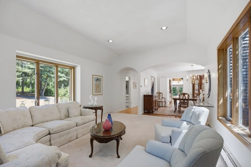 Photo of 176 Pegan Ln