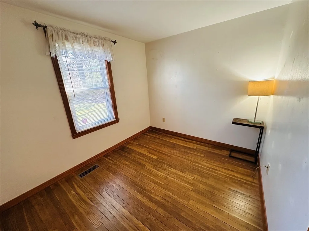 Photo of 41 Kerry Dr