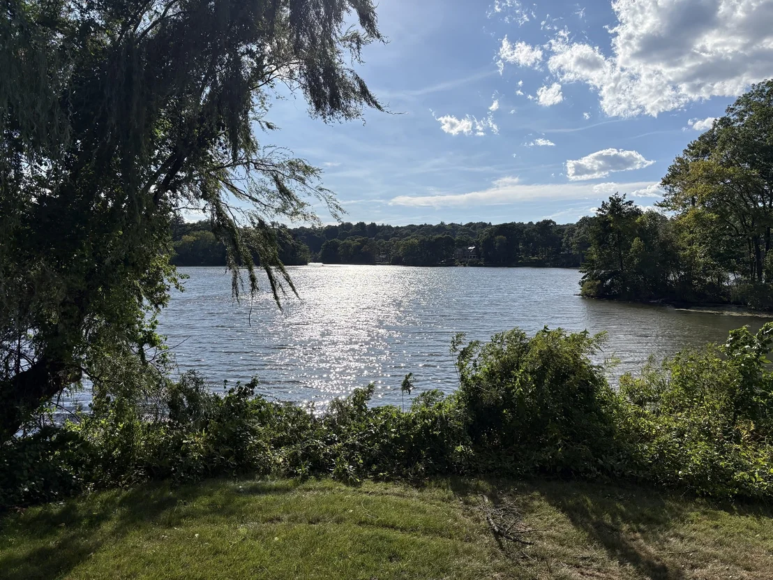 Photo of 7 Lakeview Terrace