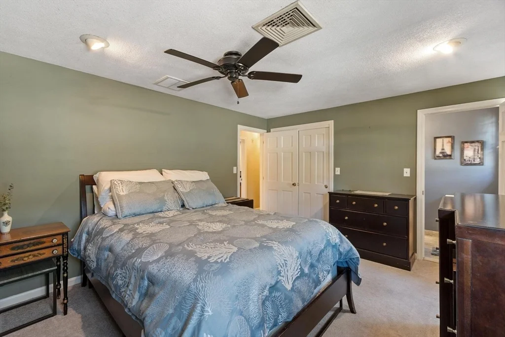 Photo of 15 Kennel Hill Drive