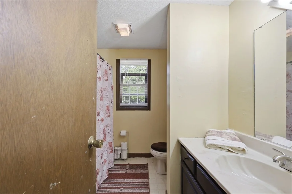 Photo of 164 Arnold Ave