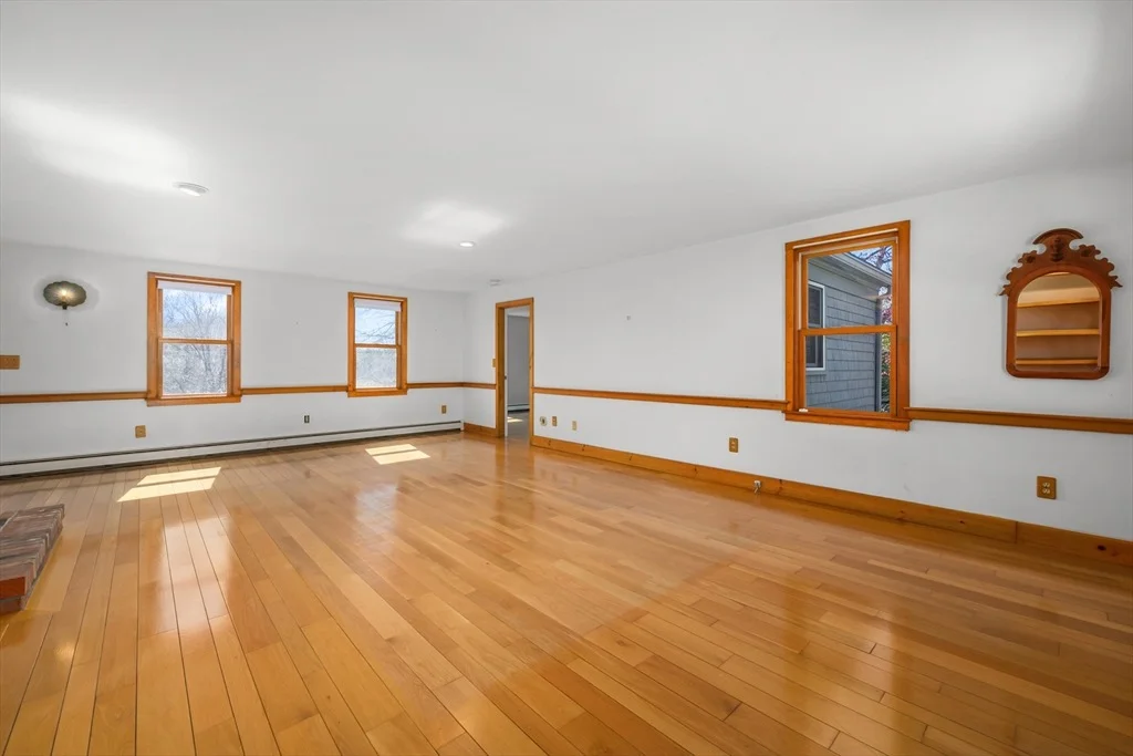Photo of 181 Elliott Rd