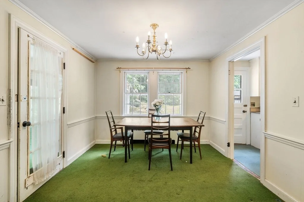Photo of 10 Taylor Lane