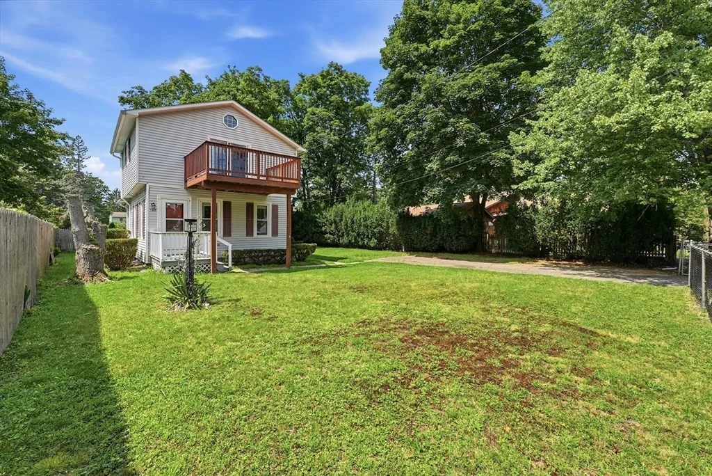 Photo of 128 Newfield Rd