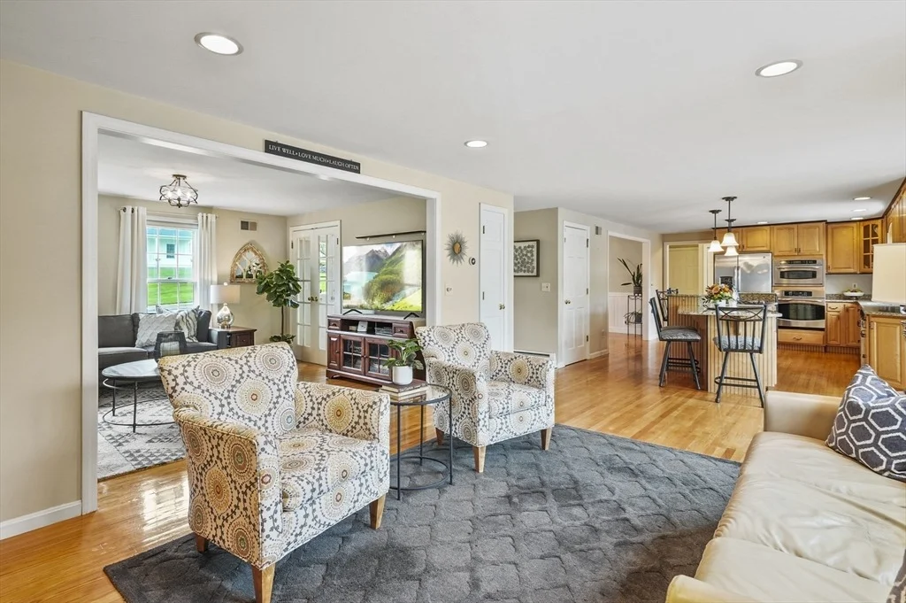 Photo of 19 Wachusett Circle