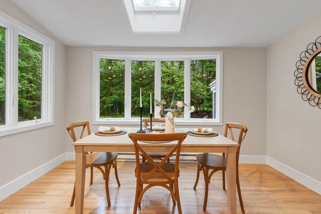 Photo of 254 Taylor Rd