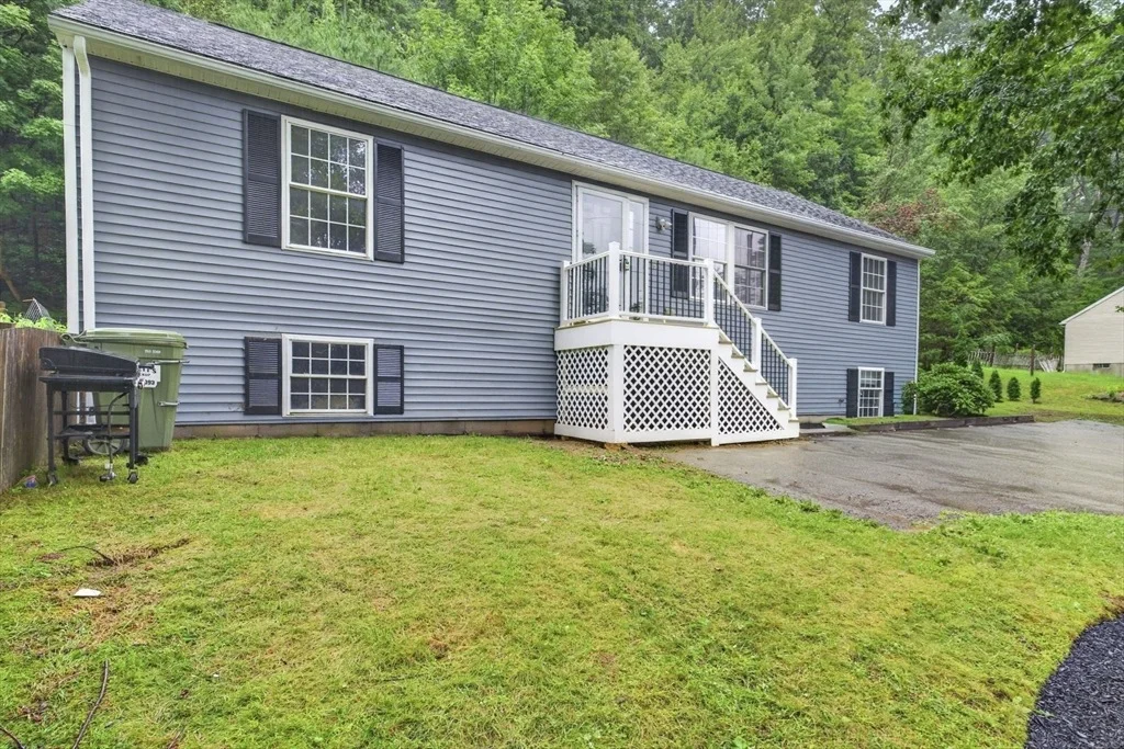 Photo of 1226 Brimfield Rd