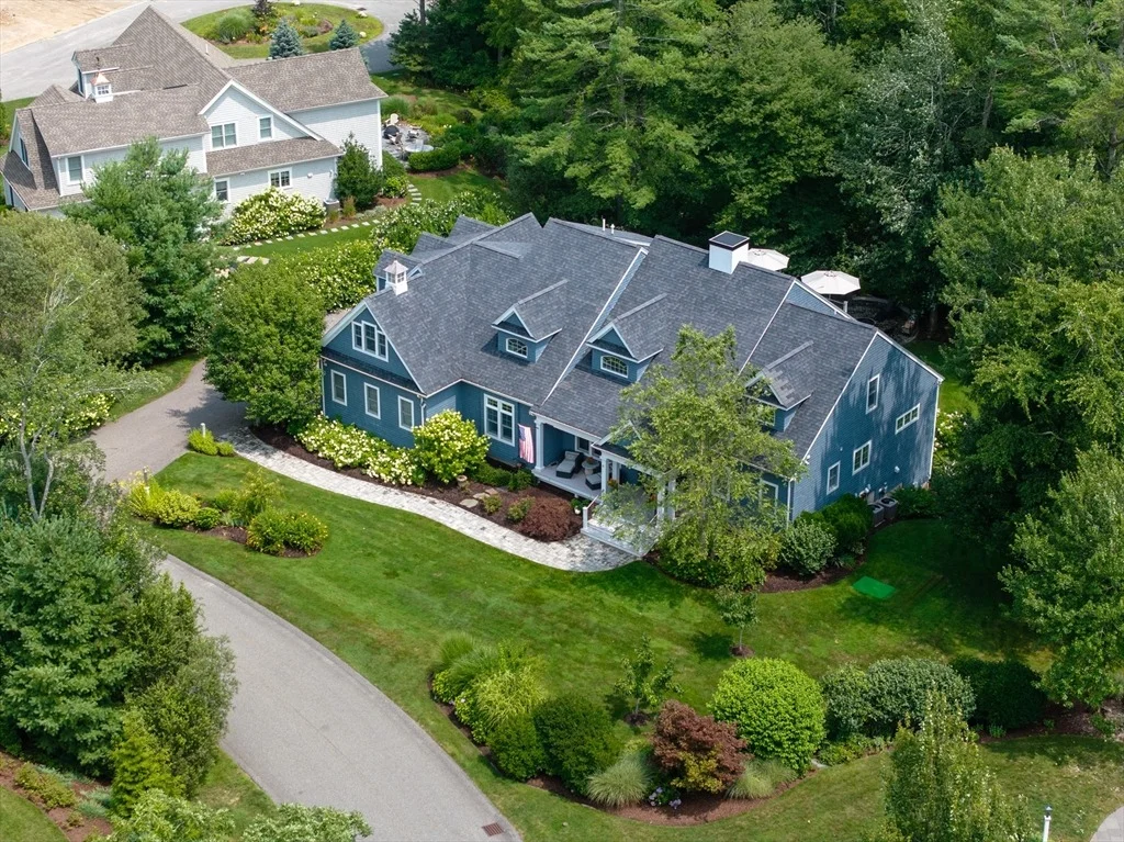 Photo of 4 Beech Tree Ln