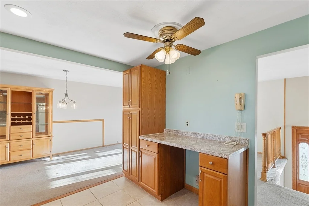 Photo of 10 Paulette Dr