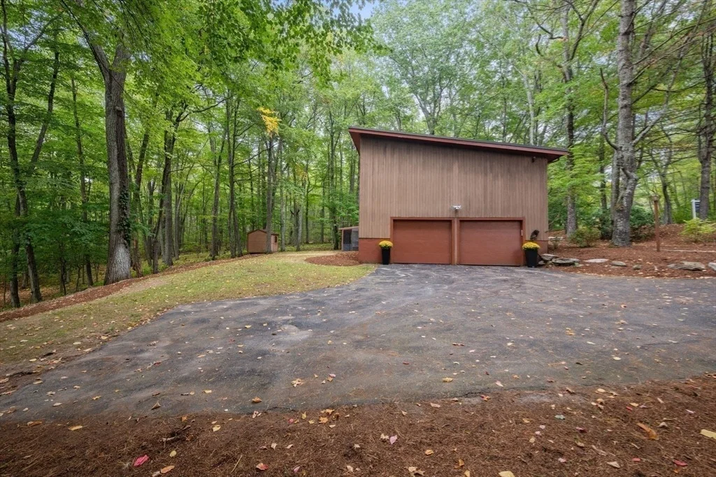 Photo of 23 Indian Ridge Road