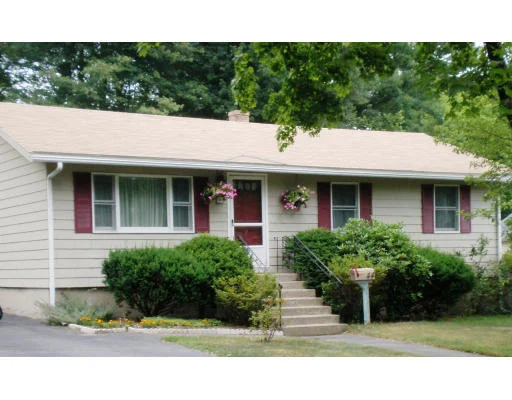 Photo of 44 Hathaway Ave