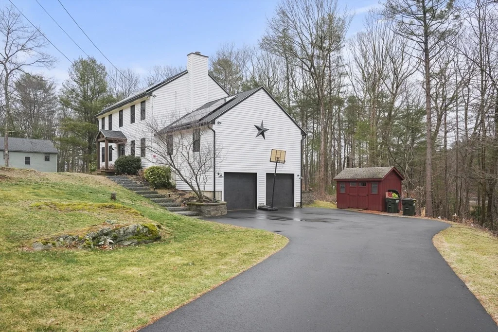 Photo of 4 Arrowhead Drive