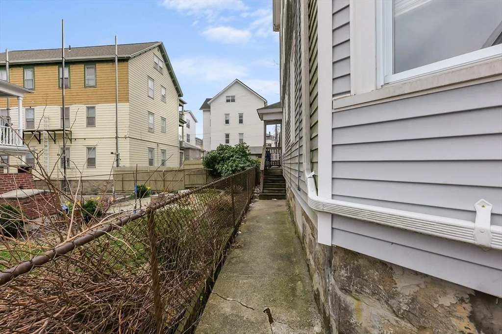 Photo of 146 Hunter St
