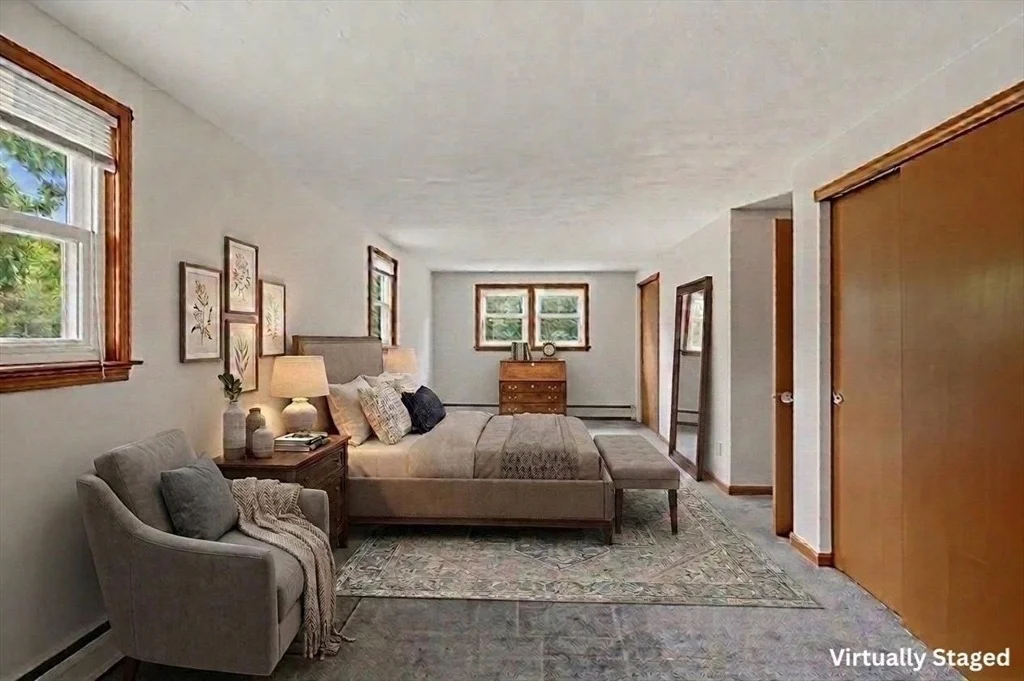 Photo of 20 Biscayne Drive