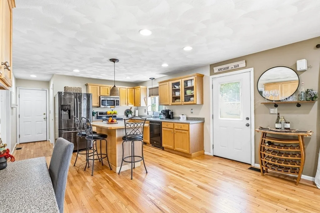 Photo of 1 Tallowood Ln