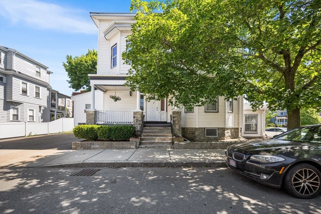 Photo of 5 Mason St.