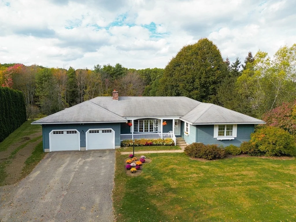 Photo of 621 Woods Road