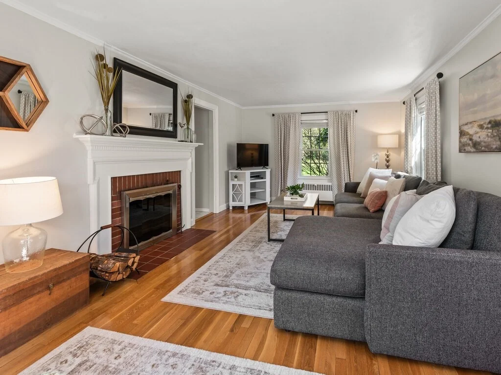 Photo of 30 Kinnicutt Rd