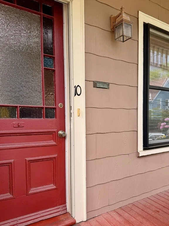 Photo of 10 Mountain Ave
