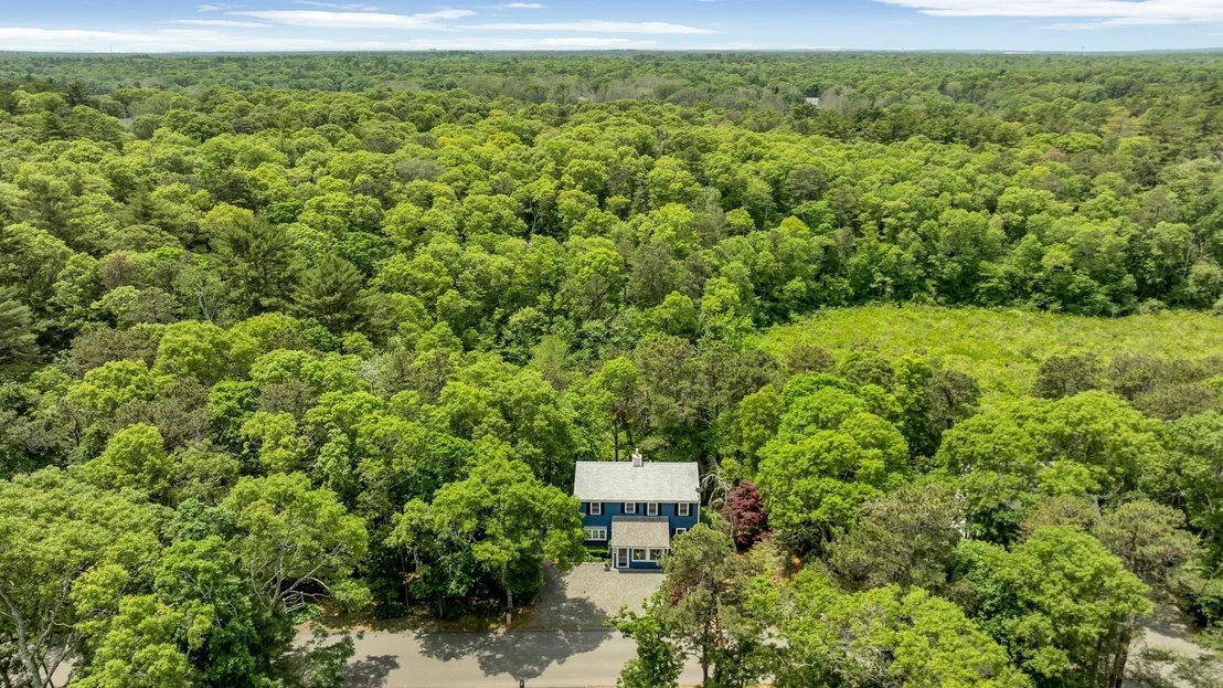 Photo of 11 Santuit Pond Rd