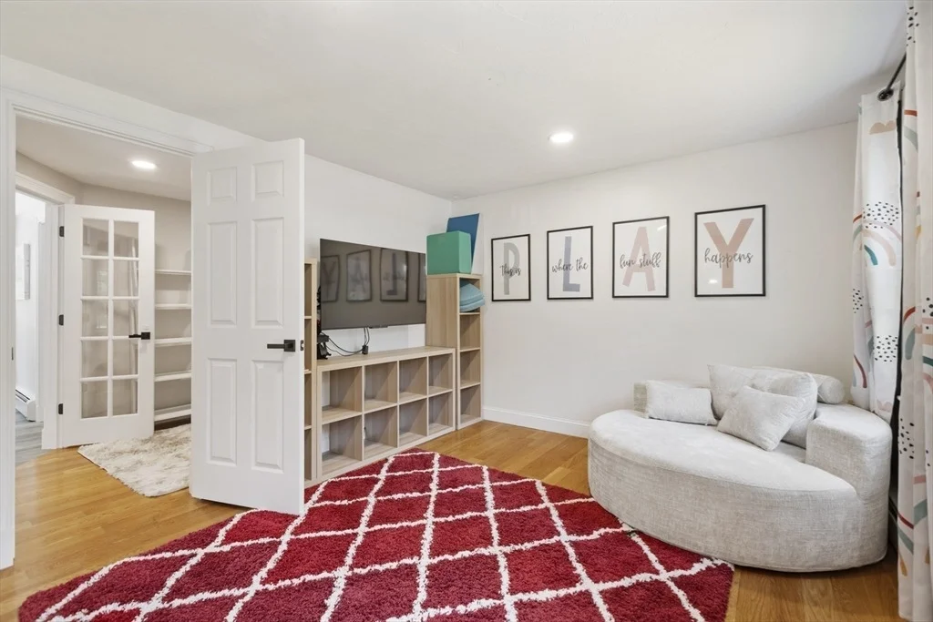 Photo of 6 Spring Street