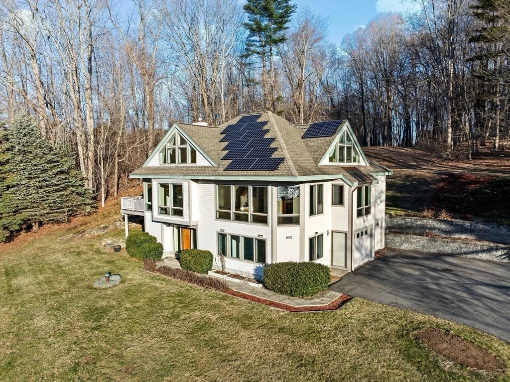 Photo of 56 River Rd