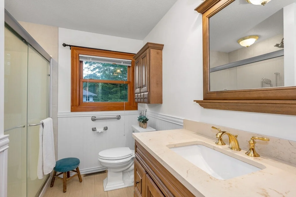 Photo of 19 Cochrane Cir